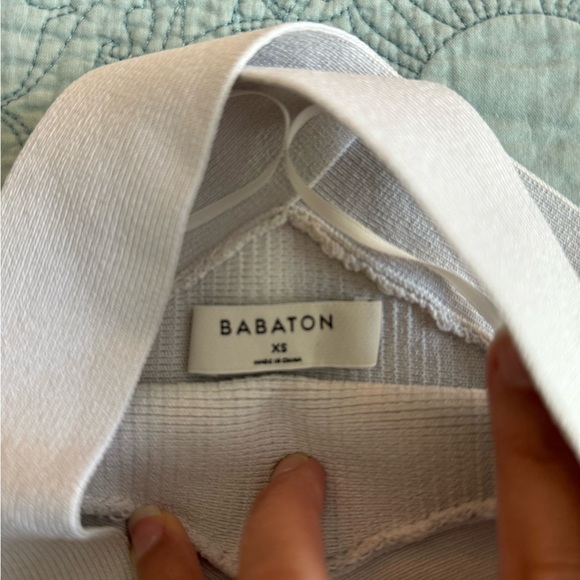 Babaton sculpt knit cross crop top size XS - Picture 3 of 4
